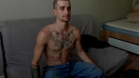 sweet_smith8 online show from 09/18/25, 06:59