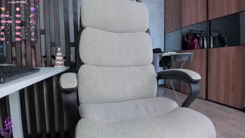 sweet_sonechka online show from 02/18/25, 11:33