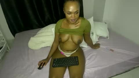 Nina online show from 01/05/26, 06:55