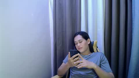 Snapshot of sweet_squirtxxxx chatting on 04/28/26, 09:31 HI IM MONA AND IM YOUR NEXT WIFE online show from 04/28/26, 09:31