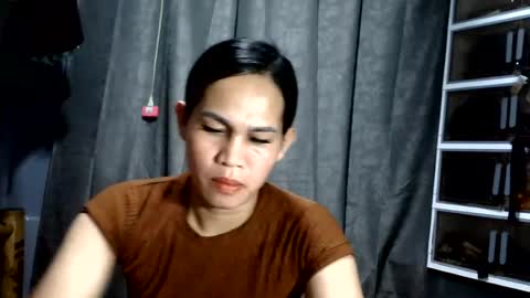 Snapshot of sweet_squirtxxxx chatting on 07/22/26, 03:59 HI IM MONA AND IM YOUR NEXT WIFE online show from 07/22/26, 03:59