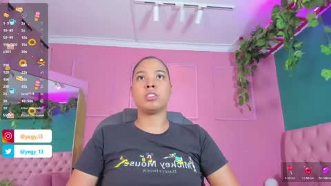 Yeileen online show from 04/25/26, 08:17