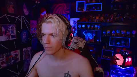 Matt online show from 03/10/25, 04:17