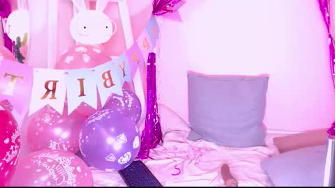 SUSIE online show from 11/18/25, 09:30