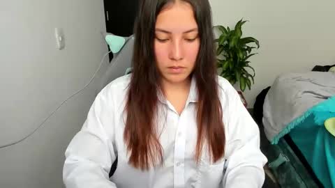     online show from 02/09/25, 03:12