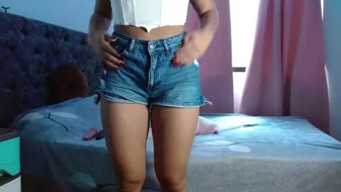 Laura Lombardi online show from 05/21/26, 05:42