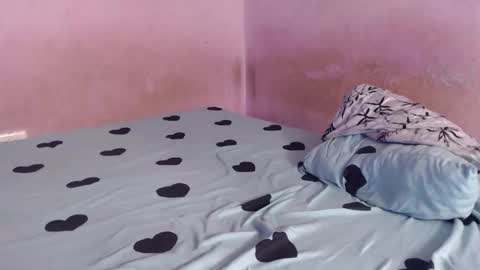 sweet_tianiss4 online show from 04/28/26, 06:24