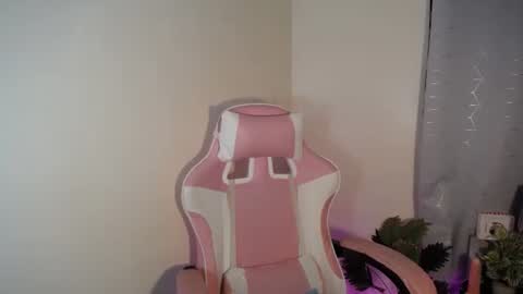 Trisha online show from 11/11/25, 01:00