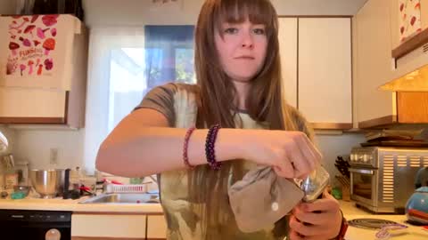 Heidi Brenner - Please check bio for schedule  FAQ online show from 02/23/25, 07:17