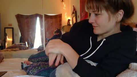 Heidi Brenner - Please check bio for schedule  FAQ online show from 09/10/25, 06:30