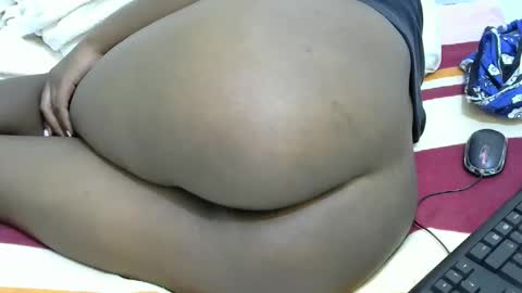 sweet_veebouset online show from 09/16/25, 10:44