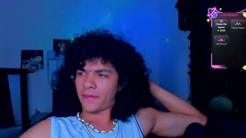 Snapshot of sweet_vond chatting on 05/17/26, 08:16 Steven independent model online show from 05/17/26, 08:16