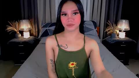 bea takashi  online show from 09/12/25, 08:47