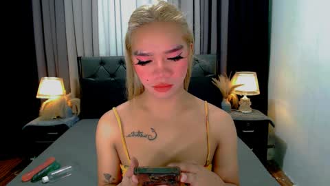 bea takashi  online show from 04/05/26, 09:28