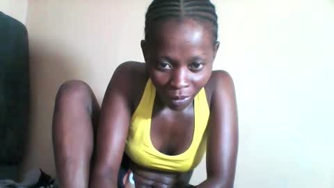 LIANAH online show from 11/20/25, 08:41