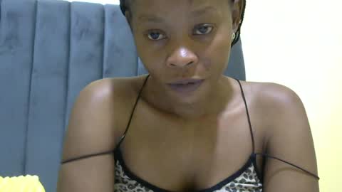 Snapshot of sweetalianah chatting on 06/18/26, 09:47 LIANAH online show from 06/18/26, 09:47