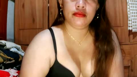 sweetaloha34 online show from 10/24/25, 08:49