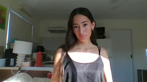 Snapshot of sweetameliabriar chatting on 05/10/26, 10:15 Amelia online show from 05/10/26, 10:15