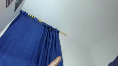 sweetand_hot online show from 12/21/24, 02:30