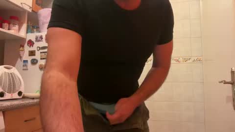 Snapshot of sweetandstrongjoy chatting on 12/27/24, 05:48 sweetandstrongjoy online show from 12/27/24, 05:48