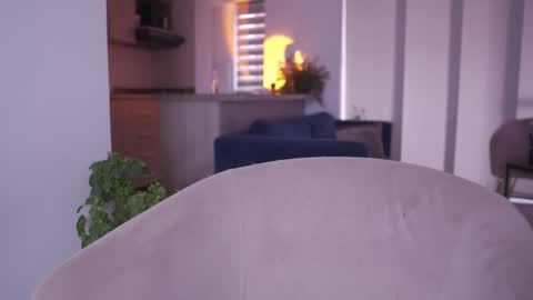 Camila online show from 11/13/25, 09:25