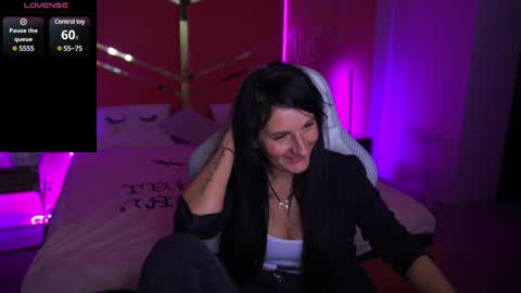 Arina online show from 01/16/25, 03:02