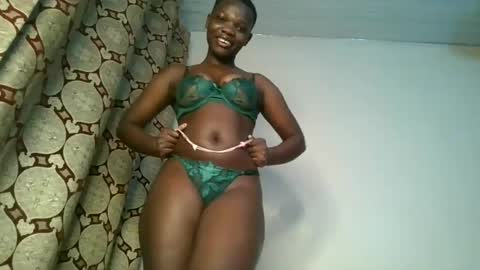 Sweetass online show from 06/17/26, 05:58