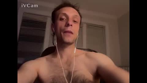 Snapshot of sweetaussieb chatting on 05/06/26, 05:35 Sweet Aussie B online show from 05/06/26, 05:35