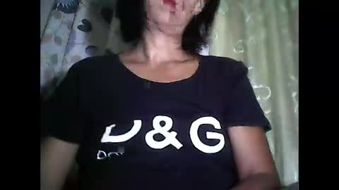Snapshot of sweetbella24 chatting on 06/08/26, 12:05 im anne online show from 06/08/26, 12:05