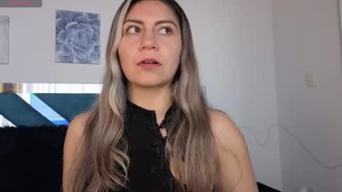 Cinthia online show from 10/06/25, 12:35