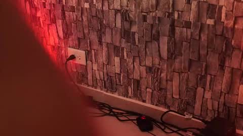 Salom independent model online show from 02/15/26, 05:04