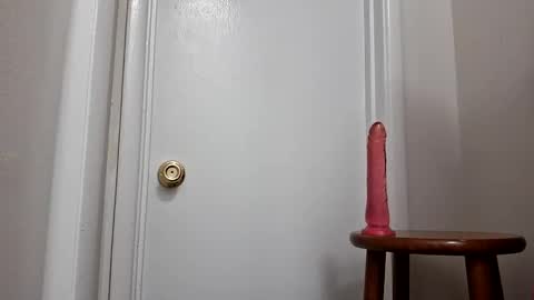 Snapshot of sweetboy842 chatting on 02/11/25, 01:10 sweetboy842 online show from 02/11/25, 01:10