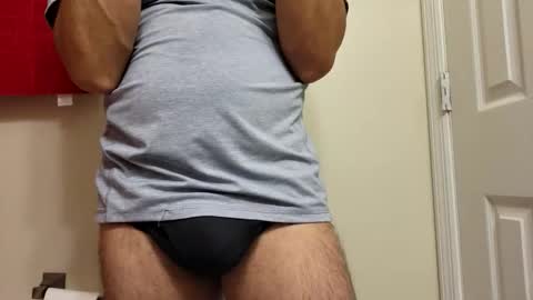 Snapshot of sweetboy842 chatting on 12/15/25, 03:38 sweetboy842 online show from 12/15/25, 03:38