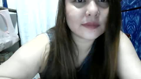 sweetbutterfly8 online show from 11/07/25, 02:17