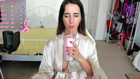 Anna online show from 02/15/25, 06:23