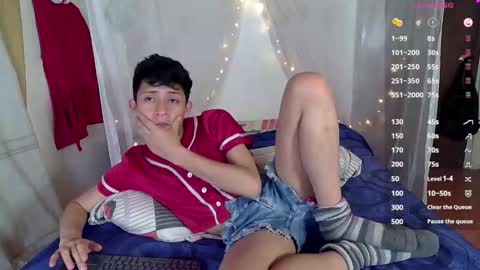 Snapshot of sweetc4meron chatting on 01/21/25, 09:03 Cameron Alejandro online show from 01/21/25, 09:03