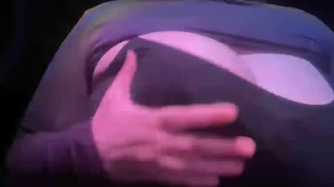 sweetcalciferr online show from 12/22/25, 10:40