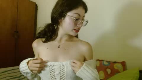 sweetcalm_ online show from 05/30/26, 04:31