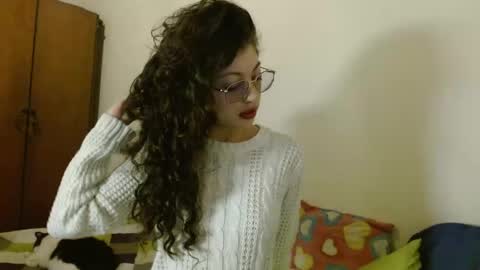 sweetcalm_ online show from 06/01/26, 04:03