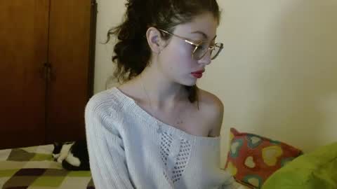 sweetcalm_ online show from 06/06/26, 03:33