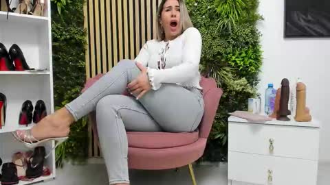 Cherry online show from 01/16/26, 07:01