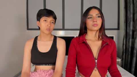 Eva Short hair girl  - Victoria Long red hair online show from 11/27/25, 11:40