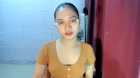 SOPHIA online show from 11/28/25, 06:32