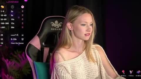 Lina online show from 04/29/26, 05:06