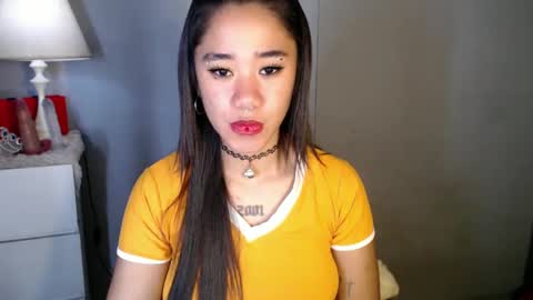 Snapshot of sweetdannica chatting on 12/17/24, 09:39 Danni online show from 12/17/24, 09:39