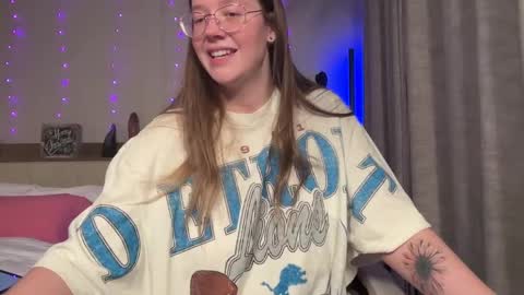 Delilah Samson online show from 12/06/24, 07:54