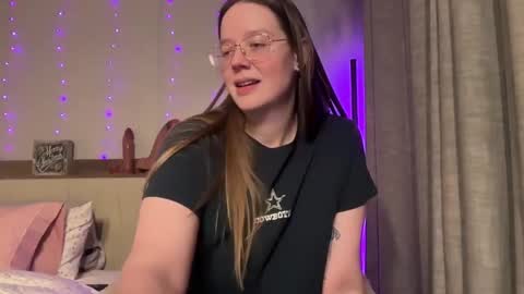 Delilah Samson online show from 12/10/24, 07:58