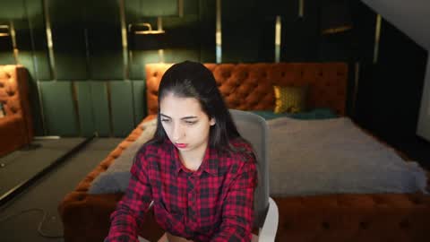 Amelia online show from 05/04/26, 06:53