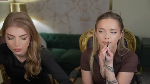 Amelia online show from 05/12/26, 10:56