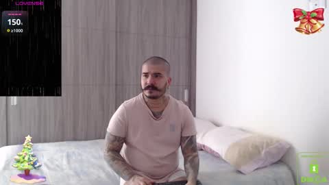         online show from 12/03/25, 03:54